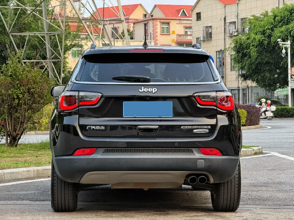2017 Jeep Compass 1.4T 165HP L4 7DCT,autocango,china used car exporter,china ev exporter,chinese used car exporter,chinese used ev exporter