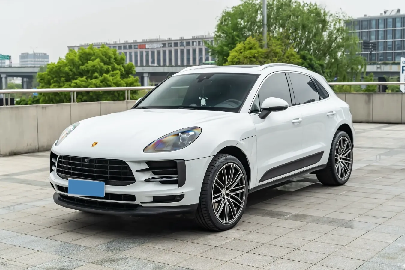 2021 Porsche Macan 2.0T 252HP L4 7DCT,autocango,china used car exporter,china ev exporter,chinese used car exporter,chinese used ev exporter