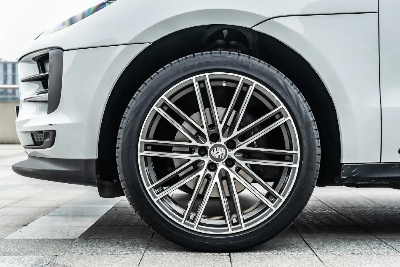 2021 Porsche Macan 2.0T 252HP L4 7DCT,autocango,china used car exporter,china ev exporter,chinese used car exporter,chinese used ev exporter