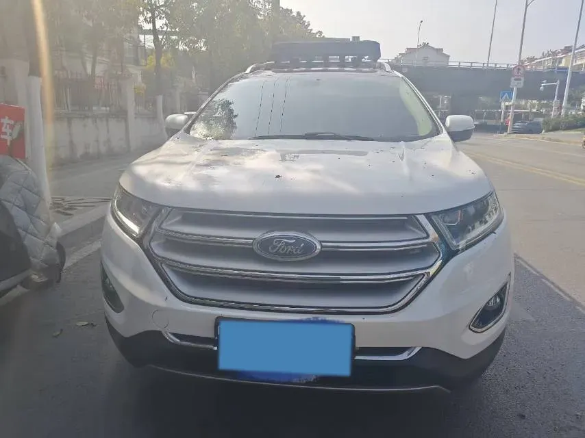 2018 Ford Edge 2.0T 245HP L4 6AT,autocango,china used car exporter,china ev exporter,chinese used car exporter,chinese used ev exporter
