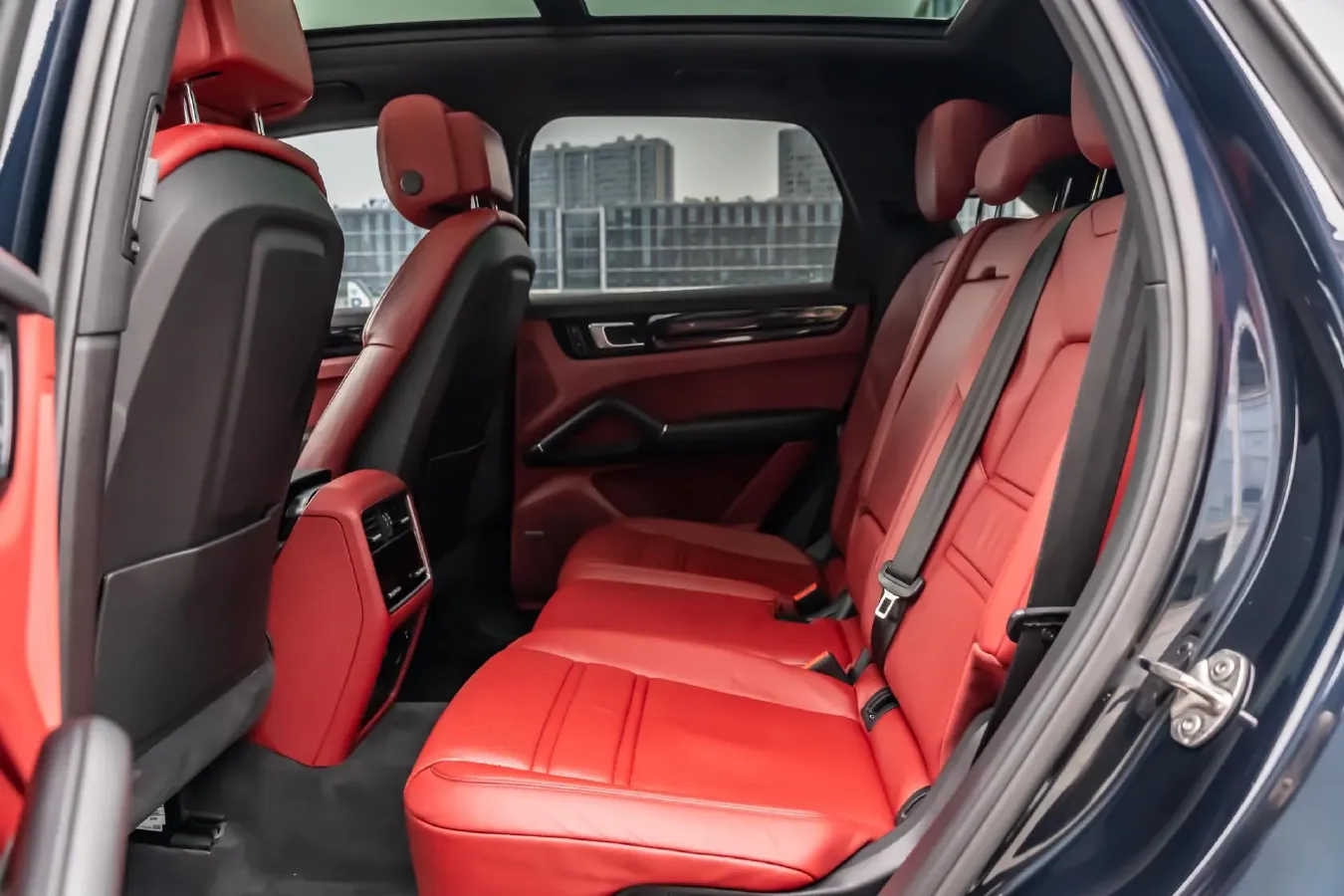 2019 Porsche Cayenne 3.0T 340HP V6 8AT,autocango,china used car exporter,china ev exporter,chinese used car exporter,chinese used ev exporter