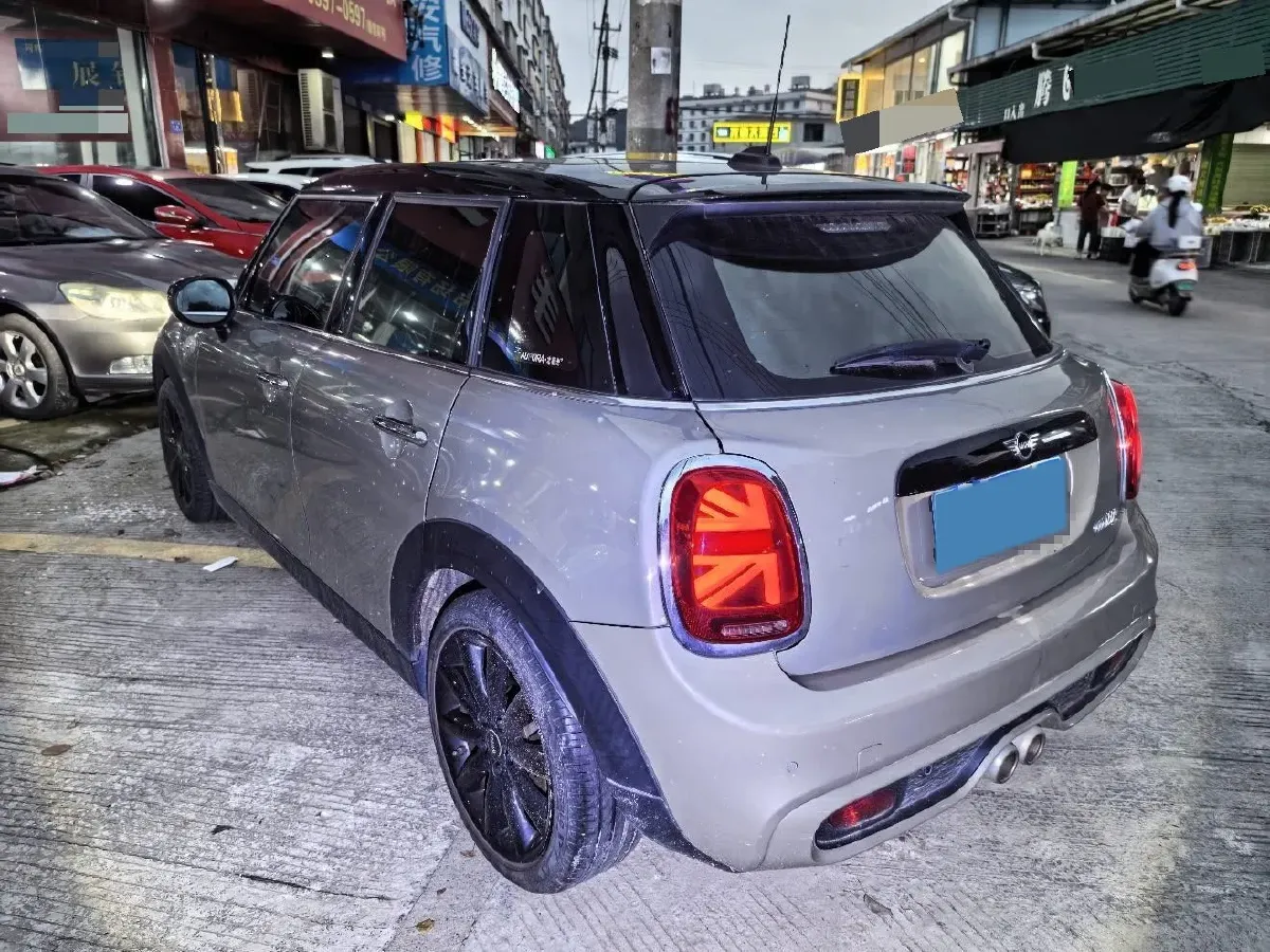 2020 MINI MINI 2.0T 192HP L4 7DCT,autocango,china used car exporter,china ev exporter,chinese used car exporter,chinese used ev exporter