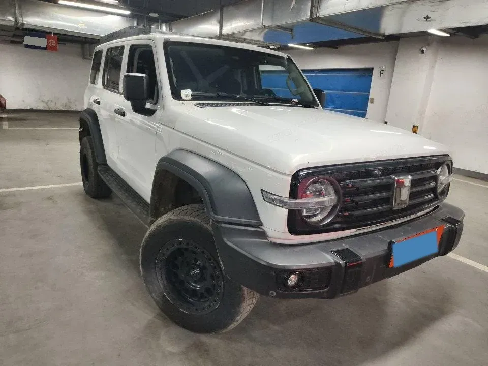 2021 Tank 300 2.0T 227HP L4 8AT,autocango,china used car exporter,china ev exporter,chinese used car exporter,chinese used ev exporter