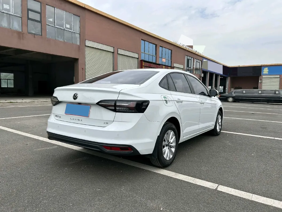 2025 Volkswagen Lavida 1.5L 110HP L4 6AT,autocango,china used car exporter,china ev exporter,chinese used car exporter,chinese used ev exporter