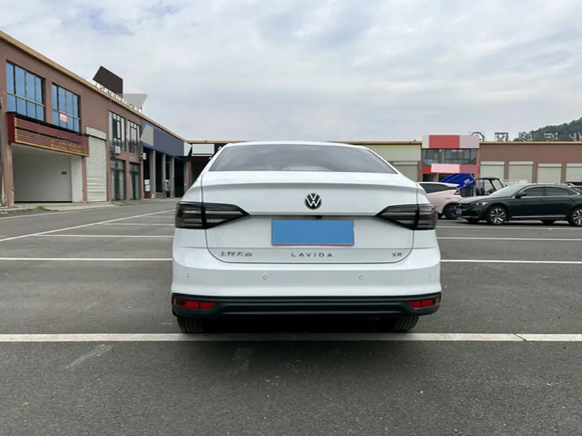 2025 Volkswagen Lavida 1.5L 110HP L4 6AT,autocango,china used car exporter,china ev exporter,chinese used car exporter,chinese used ev exporter