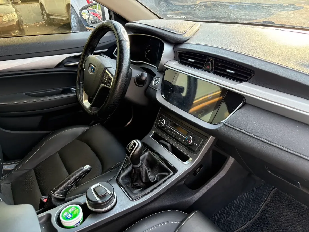 2018 Geely Emgrand 1.5L 109HP L4 5MT,autocango,china used car exporter,china ev exporter,chinese used car exporter,chinese used ev exporter
