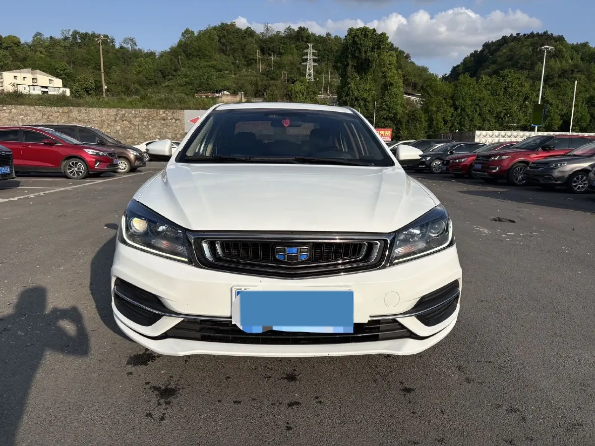 2018 Geely Emgrand 1.5L 109HP L4 5MT,autocango,china used car exporter,china ev exporter,chinese used car exporter,chinese used ev exporter