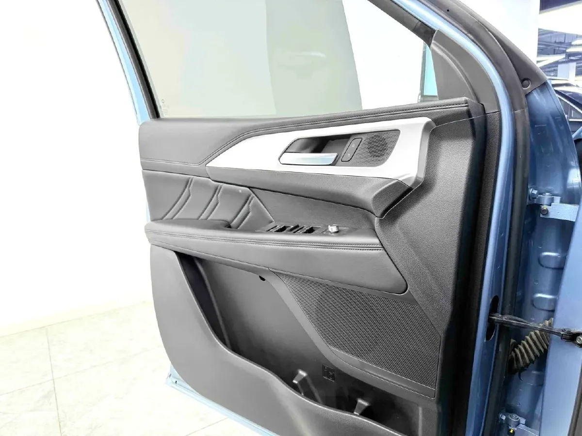 2022 Great Wall Poer King Kong 2.0T 163HP L4 6MT,autocango,china used car exporter,china ev exporter,chinese used car exporter,chinese used ev exporter