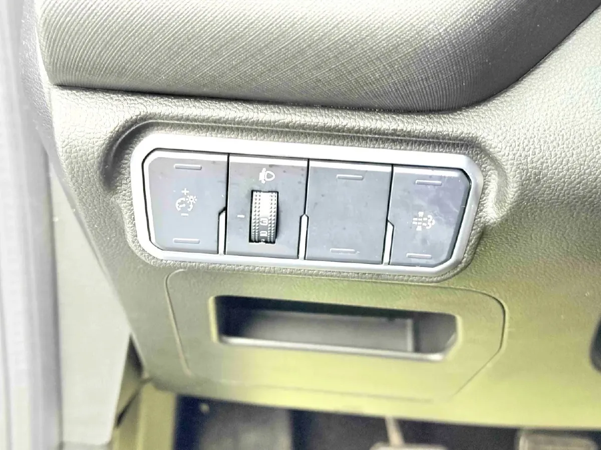 2022 Great Wall Poer King Kong 2.0T 163HP L4 6MT,autocango,china used car exporter,china ev exporter,chinese used car exporter,chinese used ev exporter