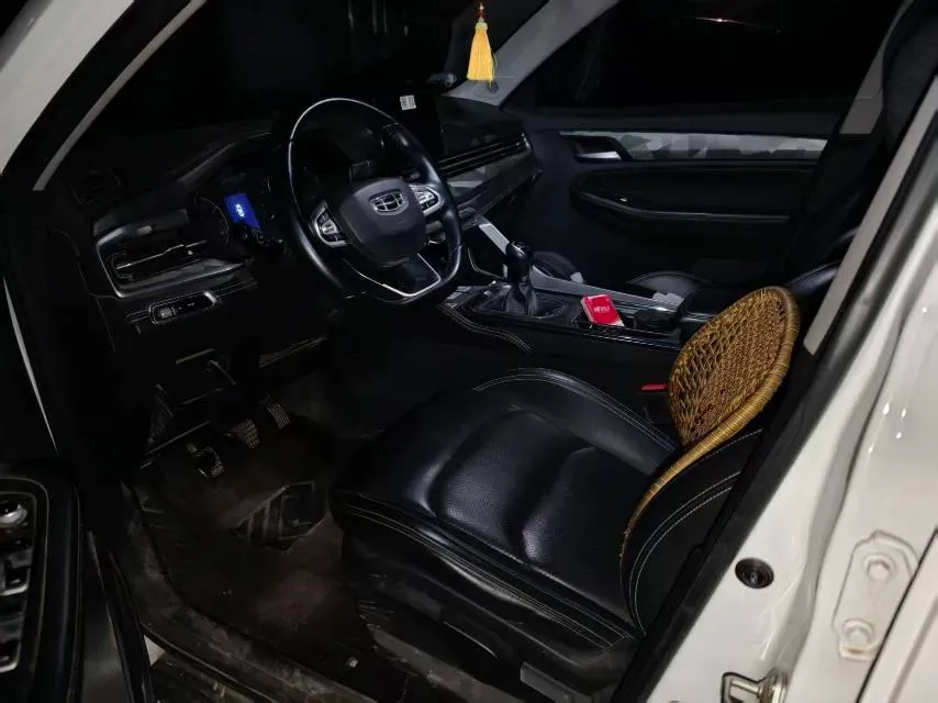 2020 Geely Vision X6 1.4T 141HP L4 6MT,autocango,china used car exporter,china ev exporter,chinese used car exporter,chinese used ev exporter