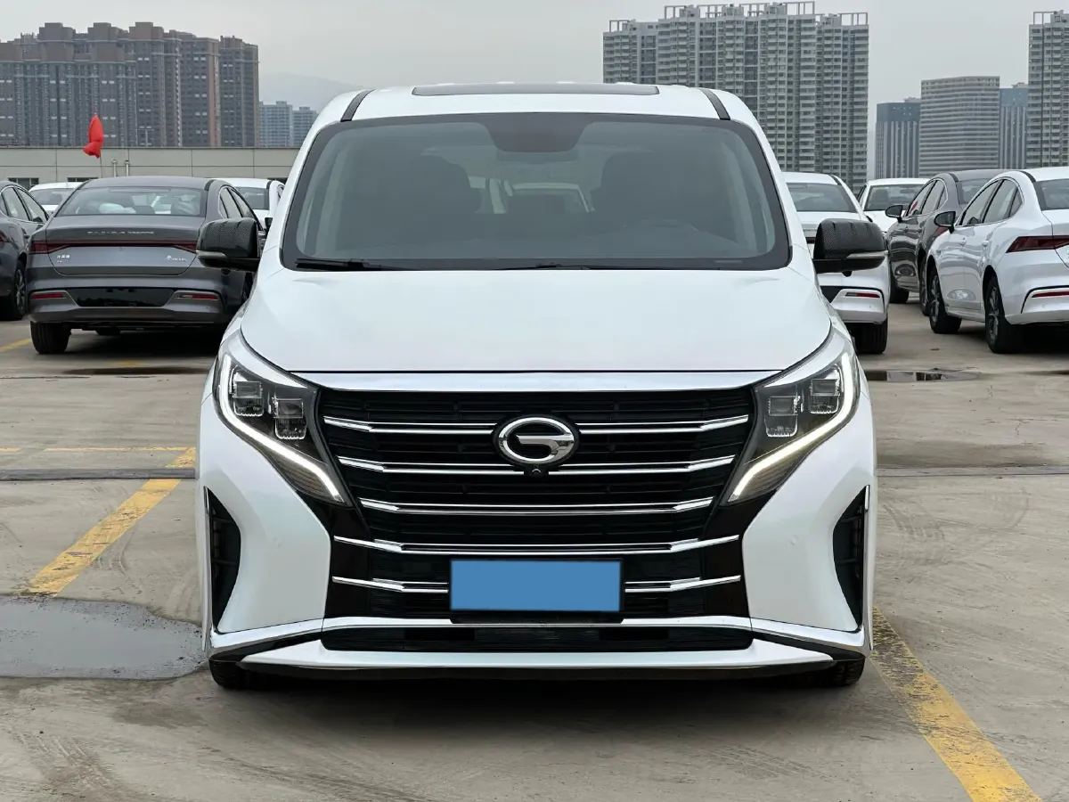 2021 GAC Trumpchi M8 2.0T 252HP L4 8AT,autocango,china used car exporter,china ev exporter,chinese used car exporter,chinese used ev exporter