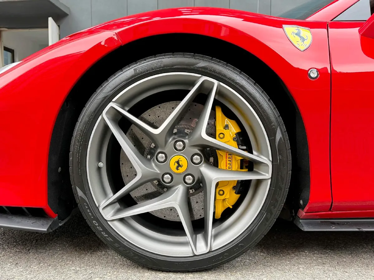 2020 Ferrari F8 3.9T 720HP V8 7DCT,autocango,china used car exporter,china ev exporter,chinese used car exporter,chinese used ev exporter