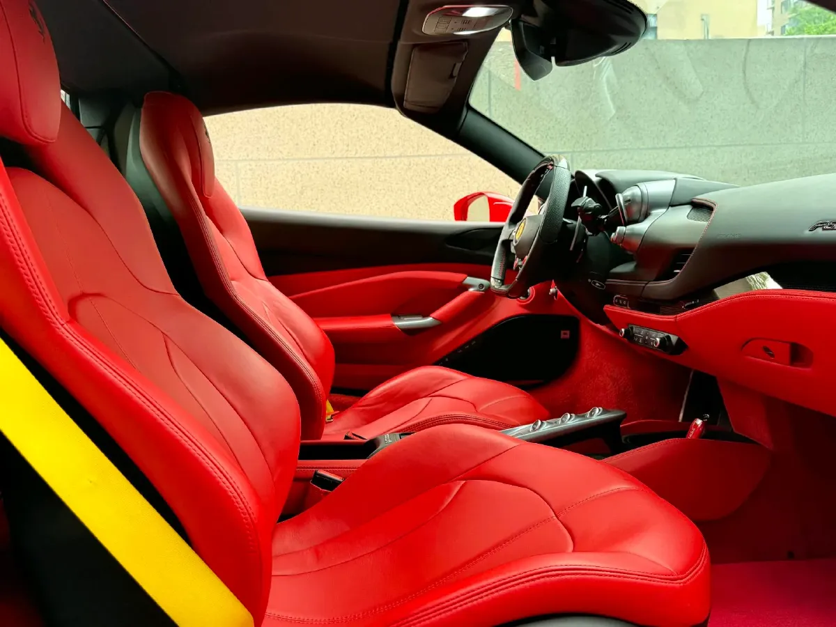 2020 Ferrari F8 3.9T 720HP V8 7DCT,autocango,china used car exporter,china ev exporter,chinese used car exporter,chinese used ev exporter