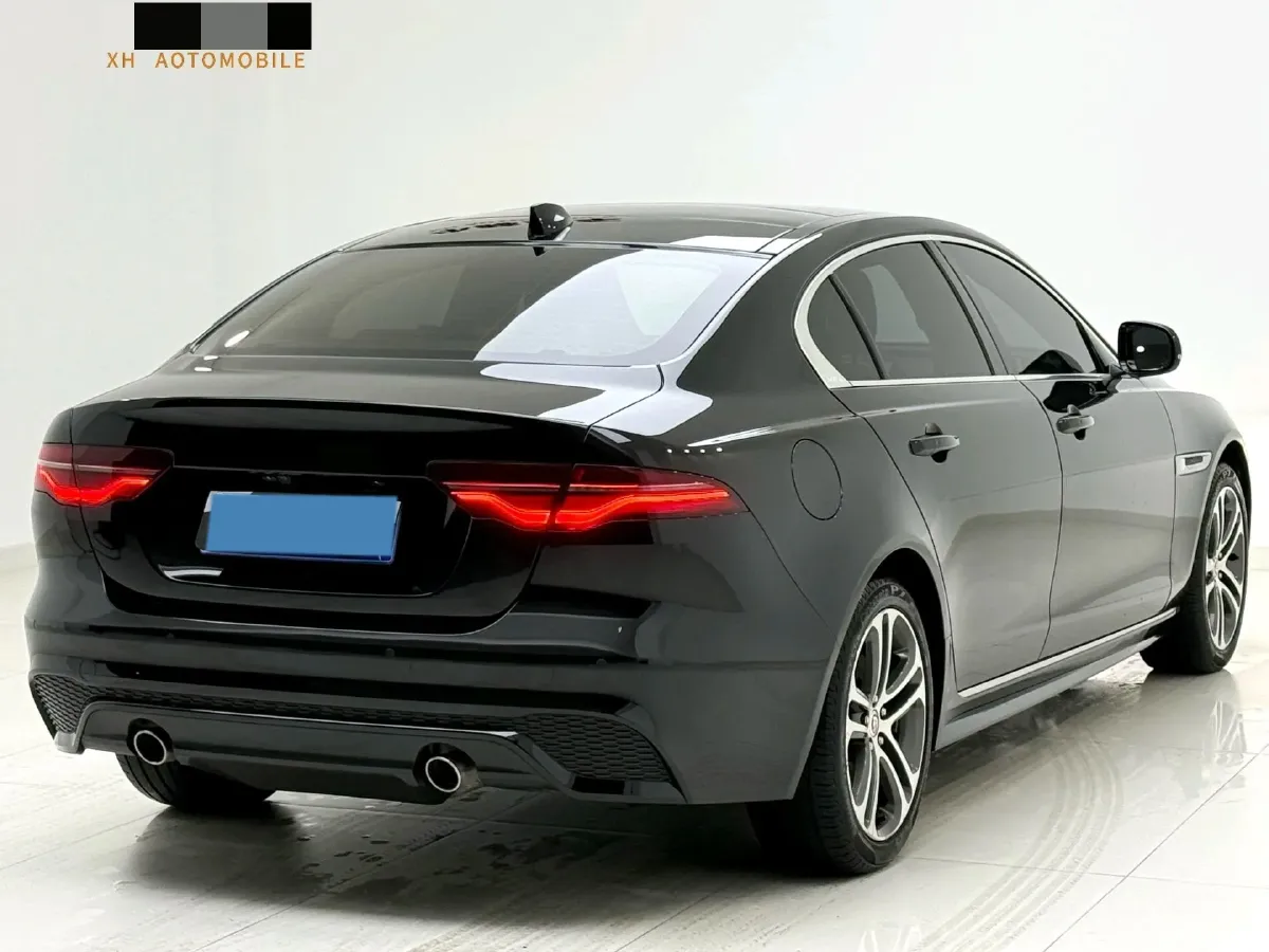 2022 Jaguar XEL 2.0T 250HP L4 8AT,autocango,china used car exporter,china ev exporter,chinese used car exporter,chinese used ev exporter