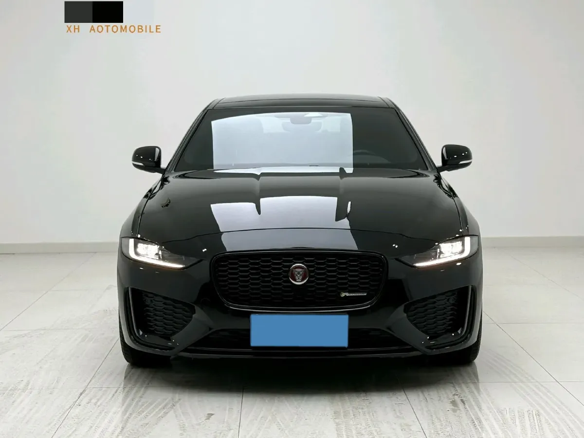 2022 Jaguar XEL 2.0T 250HP L4 8AT,autocango,china used car exporter,china ev exporter,chinese used car exporter,chinese used ev exporter