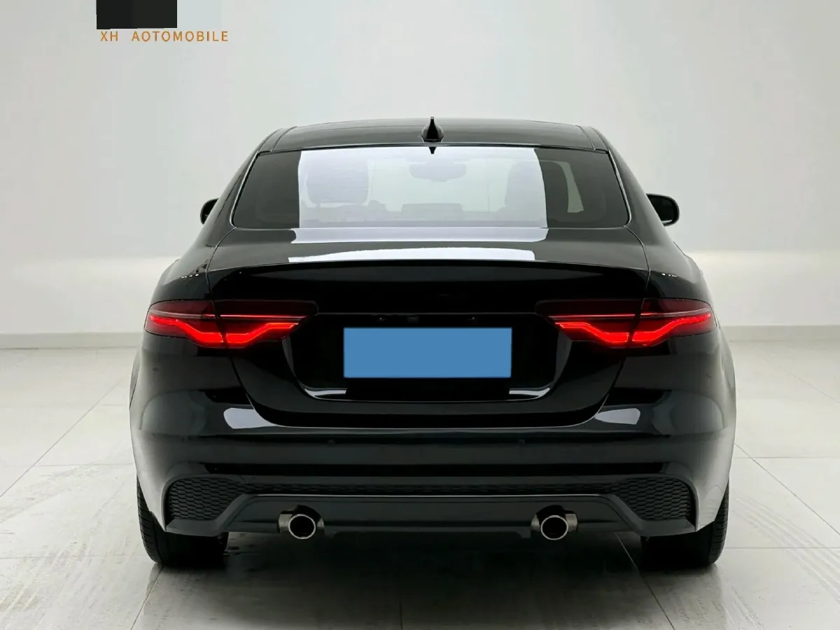 2022 Jaguar XEL 2.0T 250HP L4 8AT,autocango,china used car exporter,china ev exporter,chinese used car exporter,chinese used ev exporter