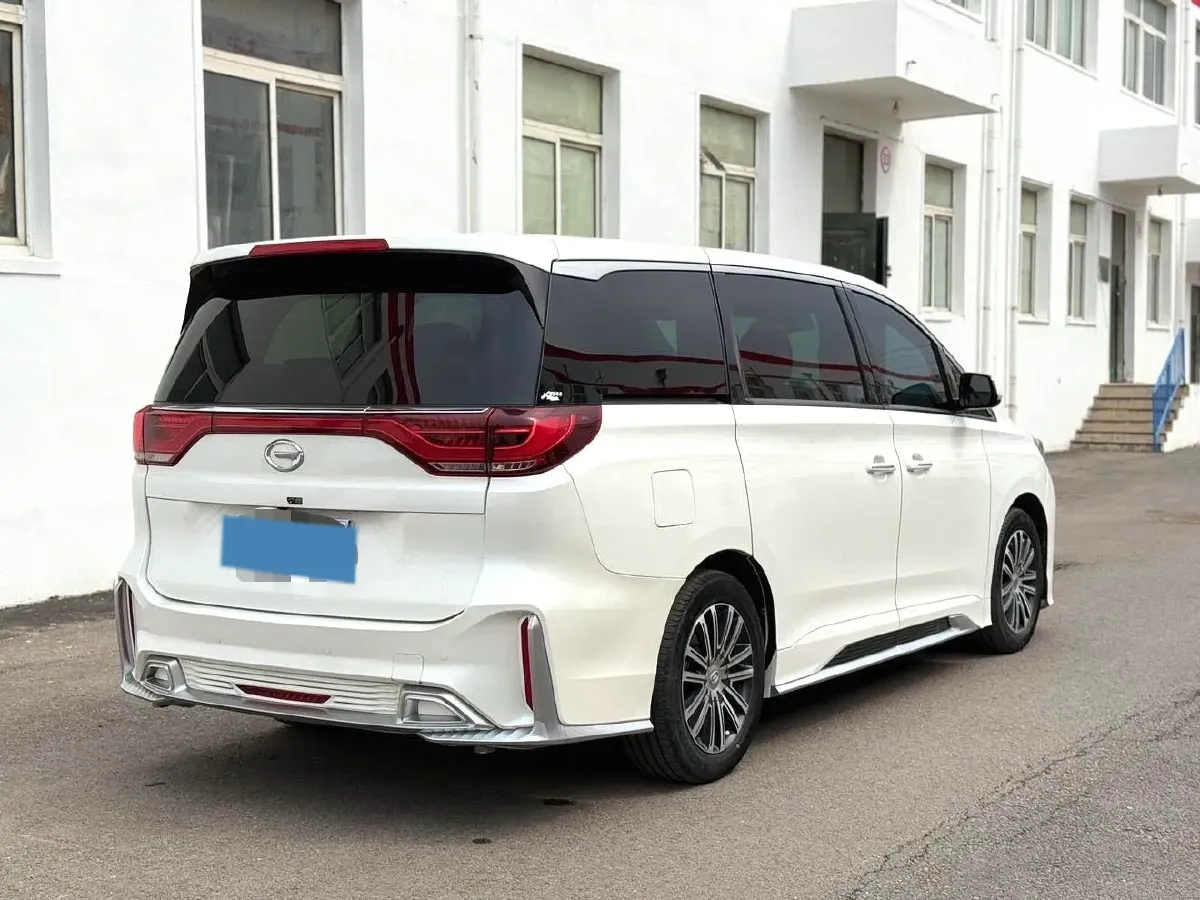 2021 GAC Trumpchi M8 2.0T 252HP L4 8AT,autocango,china used car exporter,china ev exporter,chinese used car exporter,chinese used ev exporter
