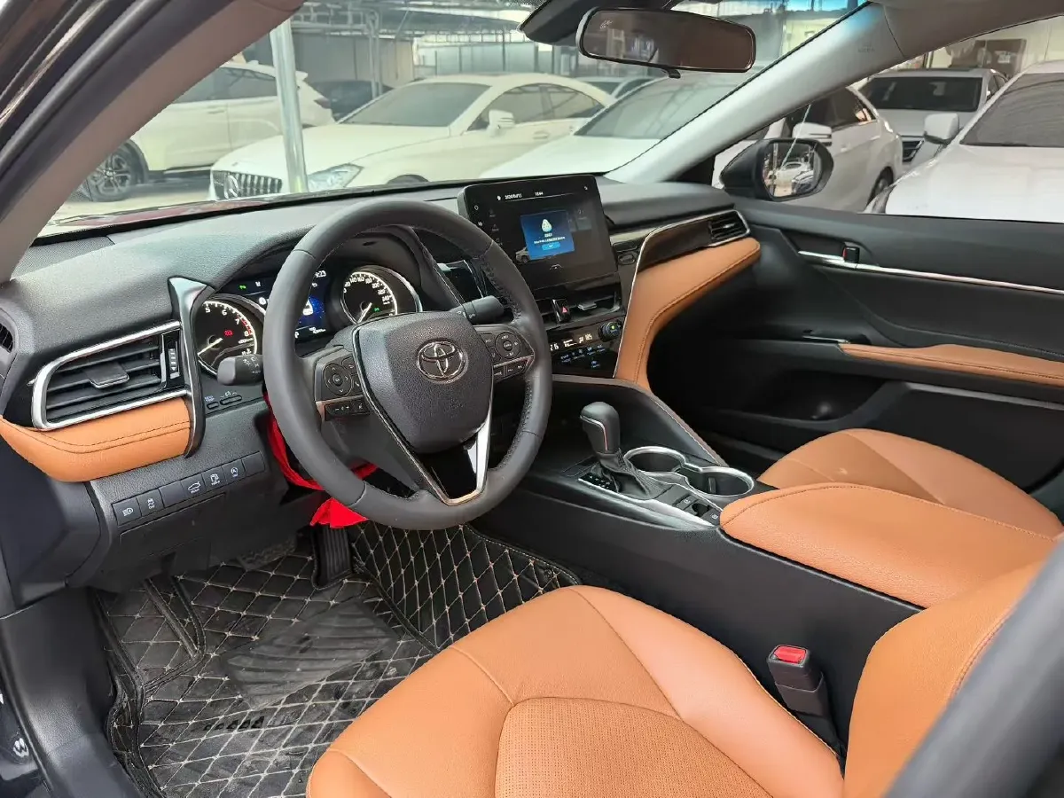 2023 Toyota Camry 2.0L 177HP L4 CVT,autocango,china used car exporter,china ev exporter,chinese used car exporter,chinese used ev exporter