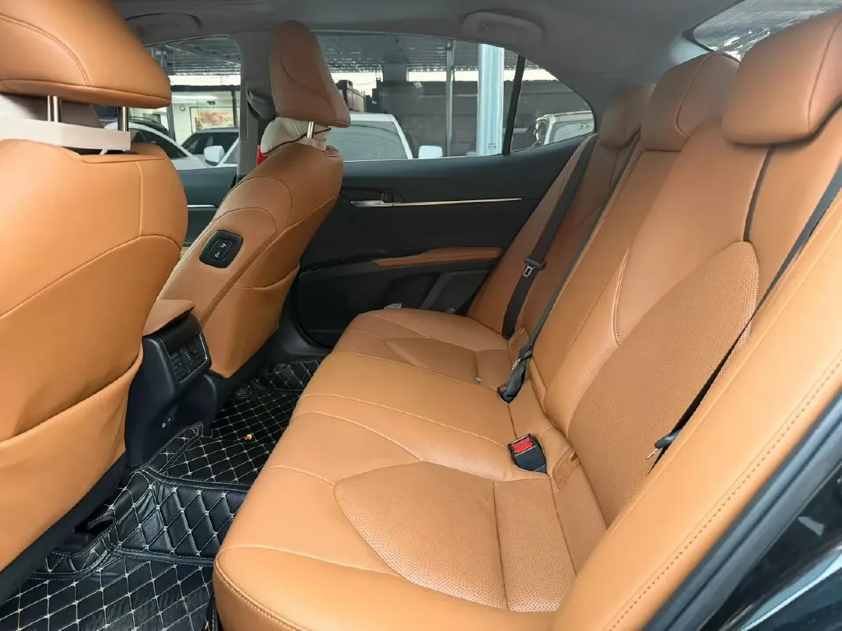 2023 Toyota Camry 2.0L 177HP L4 CVT,autocango,china used car exporter,china ev exporter,chinese used car exporter,chinese used ev exporter