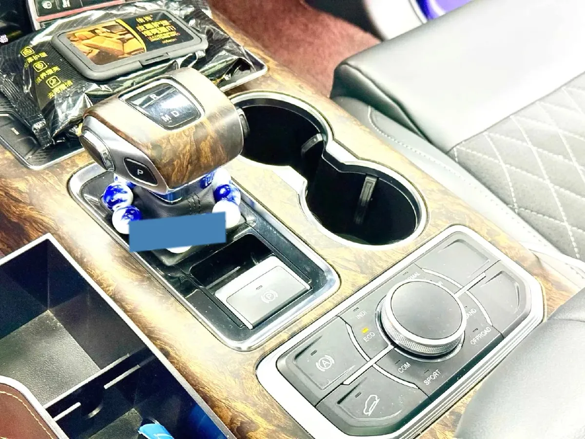 2019 HongQi HS7 3.0T 337HP V6 8AT,autocango,china used car exporter,china ev exporter,chinese used car exporter,chinese used ev exporter