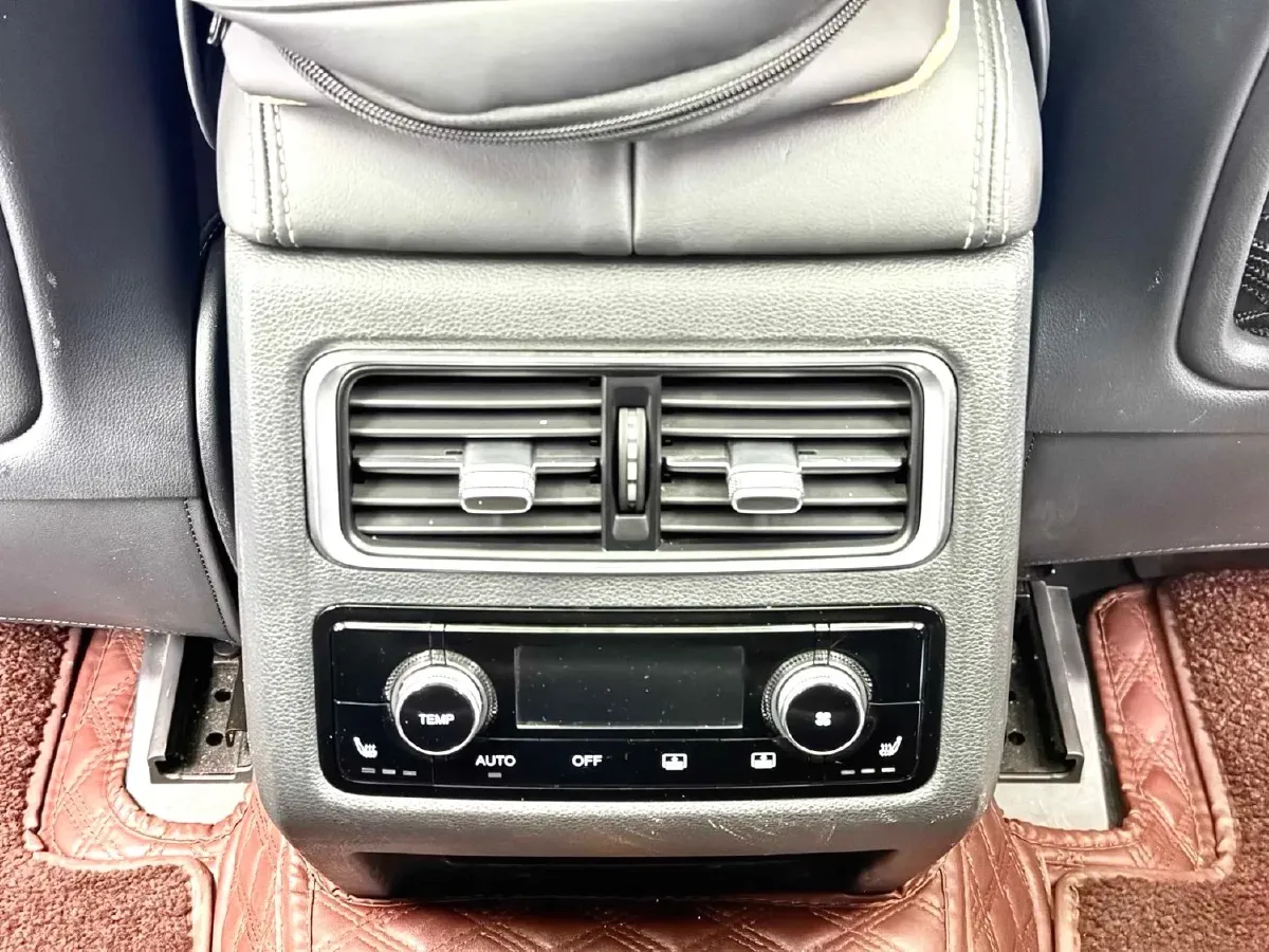 2019 HongQi HS7 3.0T 337HP V6 8AT,autocango,china used car exporter,china ev exporter,chinese used car exporter,chinese used ev exporter