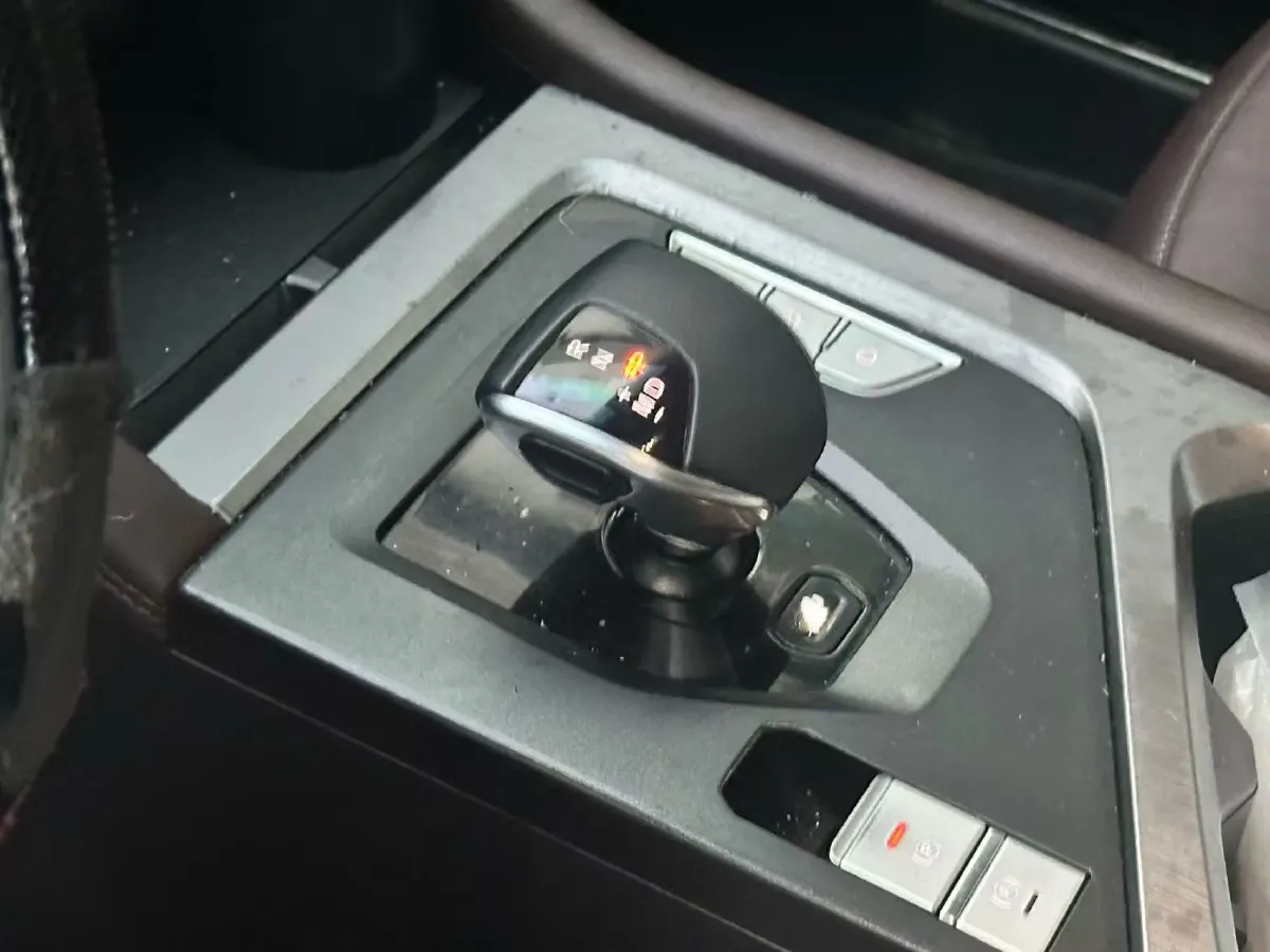 2023 Jetour X90 Plus 1.6T 197HP L4 7DCT,autocango,china used car exporter,china ev exporter,chinese used car exporter,chinese used ev exporter