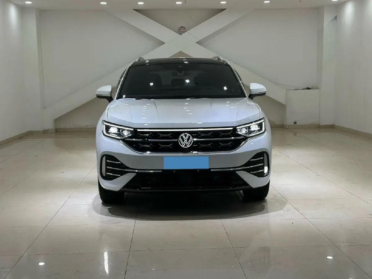 2023 Volkswagen Tayron 2.0T 220HP L4 7DCT,autocango,china used car exporter,china ev exporter,chinese used car exporter,chinese used ev exporter