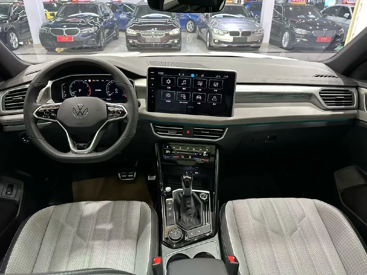 2023 Volkswagen Tayron 2.0T 220HP L4 7DCT,autocango,china used car exporter,china ev exporter,chinese used car exporter,chinese used ev exporter