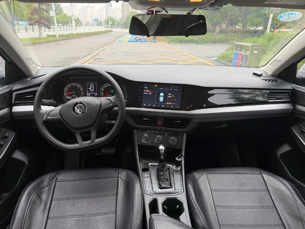 2019 Bestune T77 1.2T 143HP L4 7DCT,autocango,china used car exporter,china ev exporter,chinese used car exporter,chinese used ev exporter