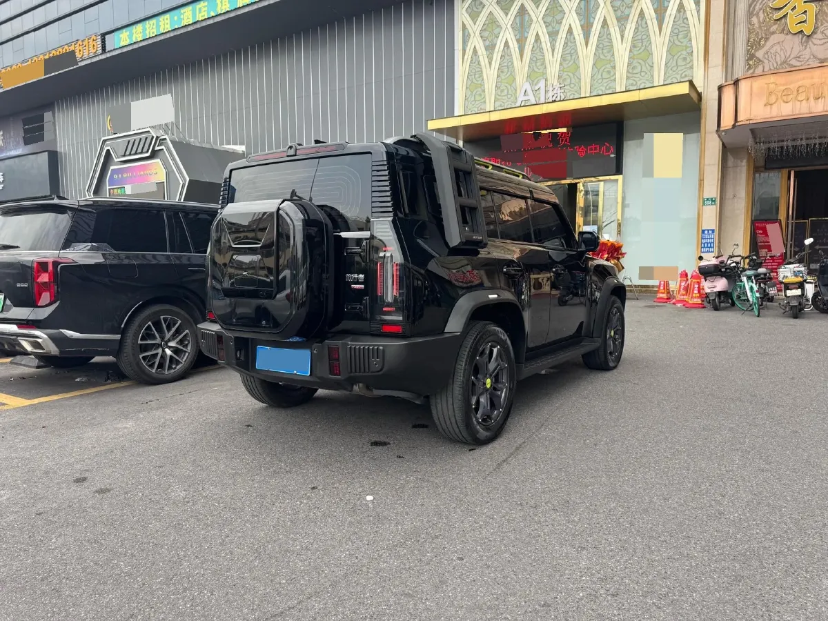 2023 Jetour Traveller 2.0T 254HP L4 7DCT,autocango,china used car exporter,china ev exporter,chinese used car exporter,chinese used ev exporter