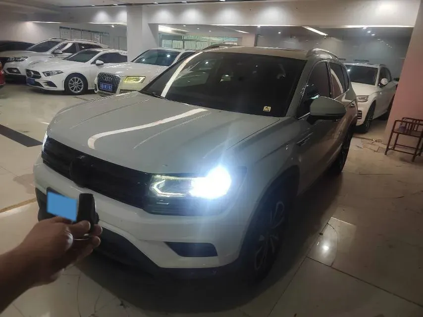 2021 Volkswagen Tharu 1.4T 150HP L4 7DCT,autocango,china used car exporter,china ev exporter,chinese used car exporter,chinese used ev exporter