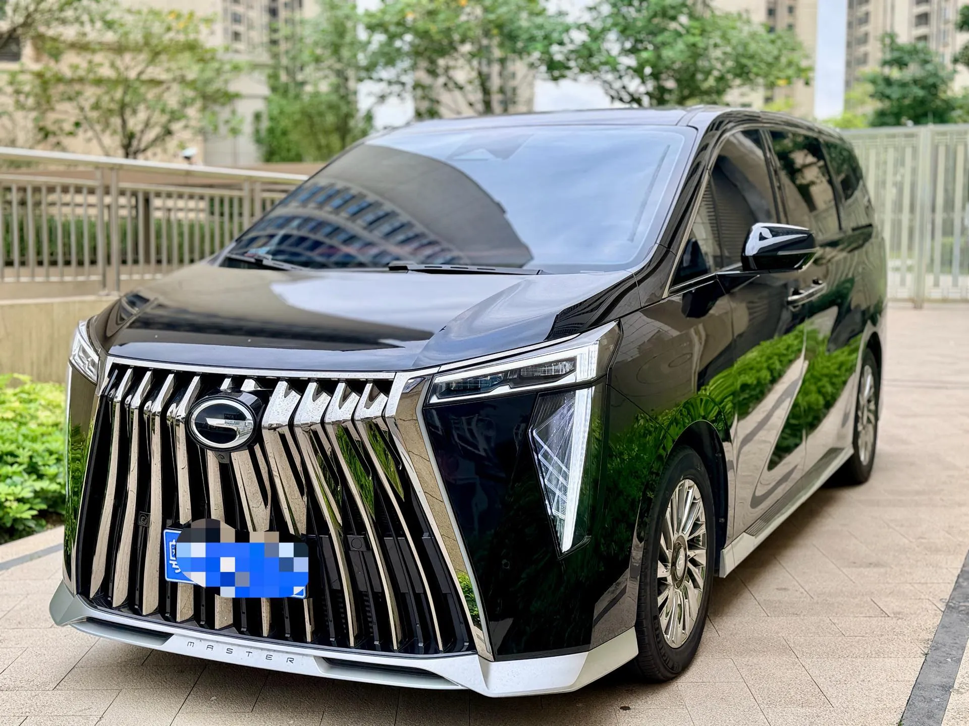 2024 GAC Trumpchi M8 2.0T 252HP L4 8AT