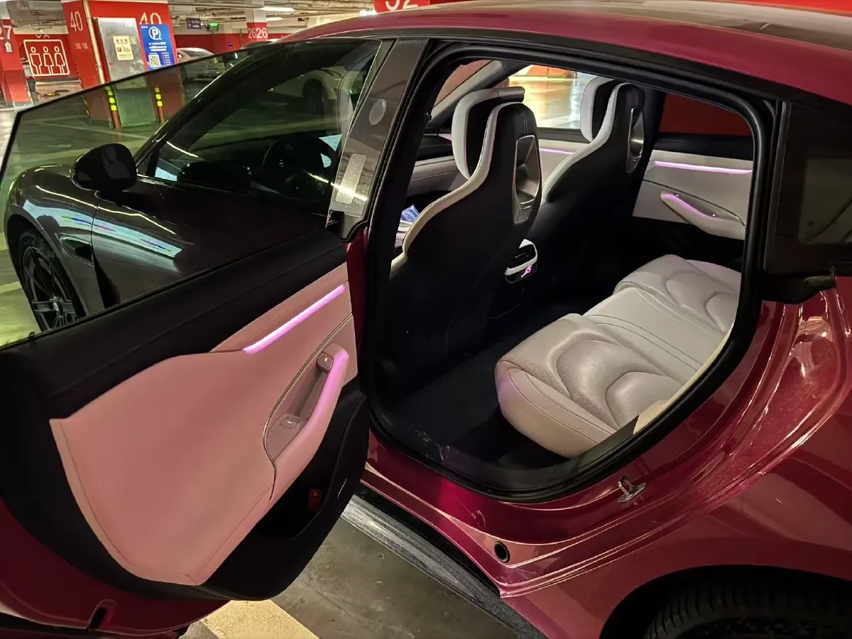 2024 MI SU7 BEV 94.3KWH,autocango,china used car exporter,china ev exporter,chinese used car exporter,chinese used ev exporter