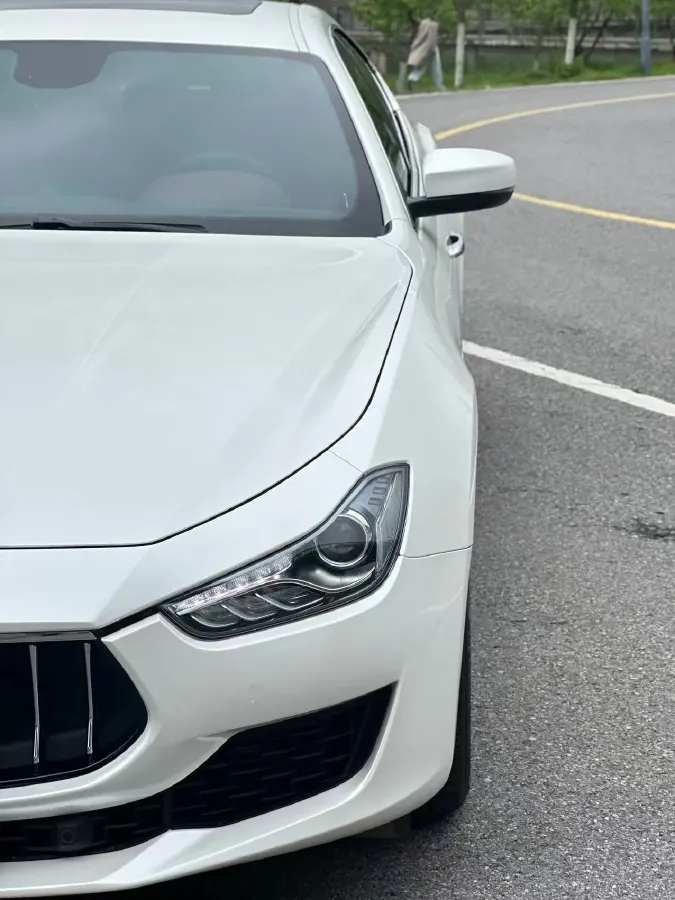 2019 Maserati Ghibli 3.0T 350HP V6 8AT,autocango,china used car exporter,china ev exporter,chinese used car exporter,chinese used ev exporter