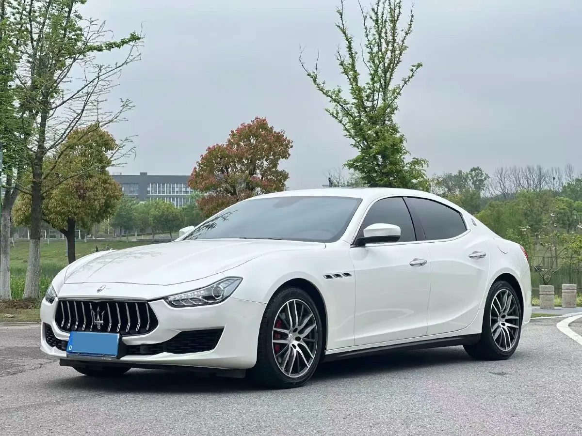 2019 Maserati Ghibli 3.0T 350HP V6 8AT,autocango,china used car exporter,china ev exporter,chinese used car exporter,chinese used ev exporter