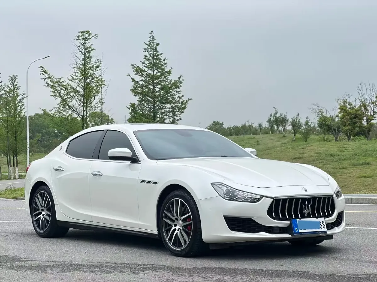 2019 Maserati Ghibli 3.0T 350HP V6 8AT,autocango,china used car exporter,china ev exporter,chinese used car exporter,chinese used ev exporter