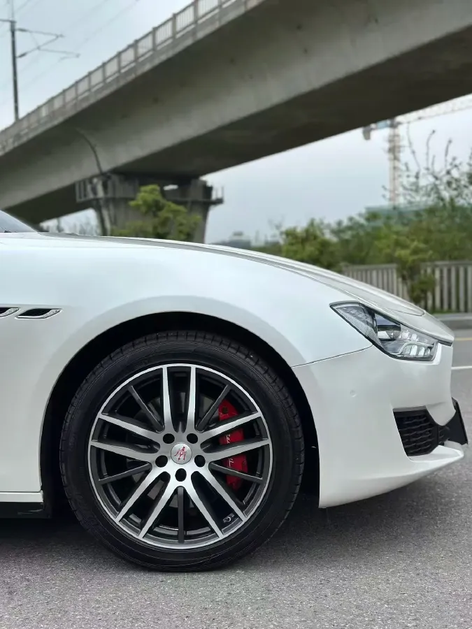 2019 Maserati Ghibli 3.0T 350HP V6 8AT,autocango,china used car exporter,china ev exporter,chinese used car exporter,chinese used ev exporter