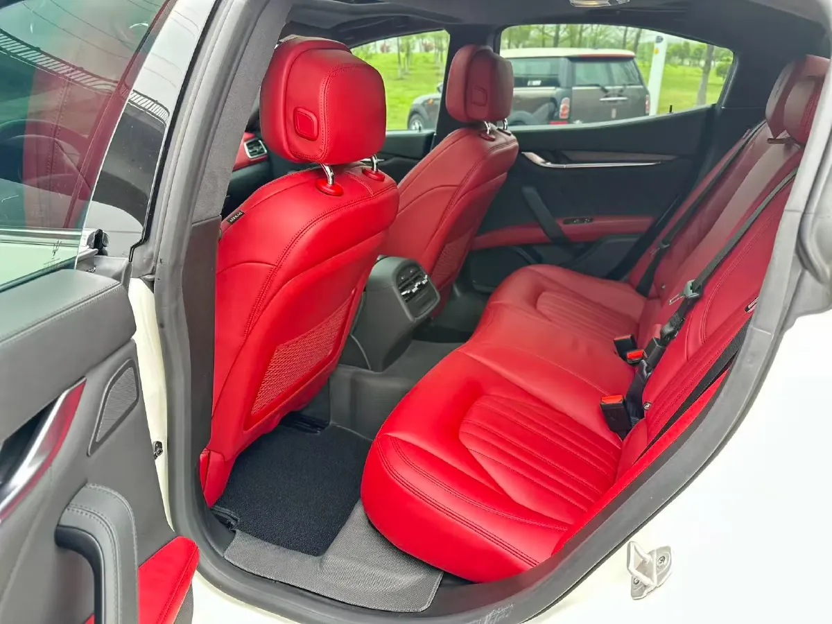 2019 Maserati Ghibli 3.0T 350HP V6 8AT,autocango,china used car exporter,china ev exporter,chinese used car exporter,chinese used ev exporter