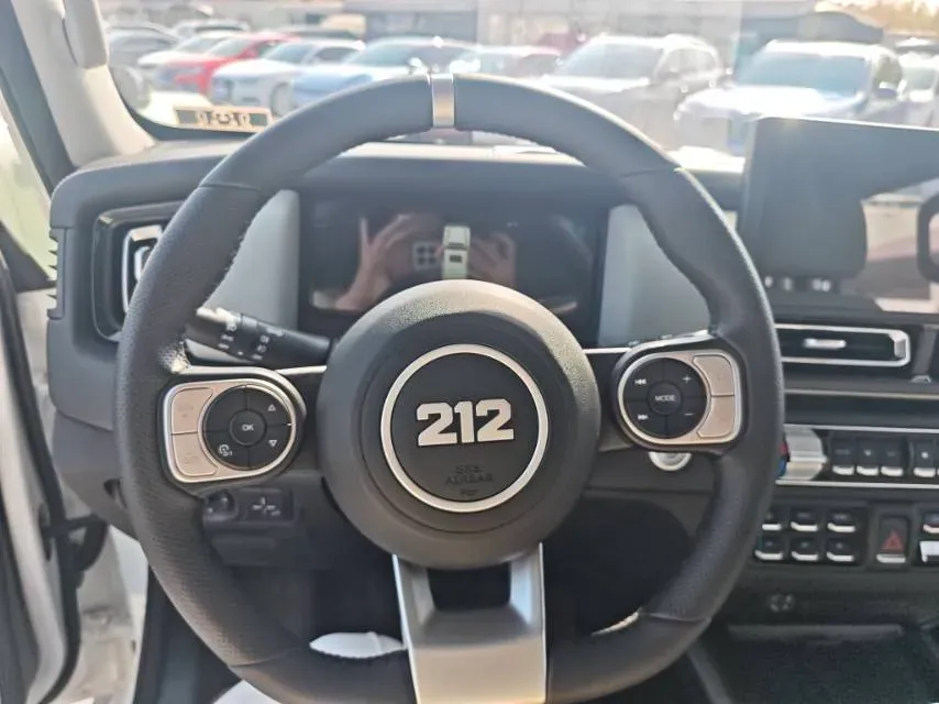 2024 212 212 T01 2.0T 252HP L4 8AT,autocango,china used car exporter,china ev exporter,chinese used car exporter,chinese used ev exporter