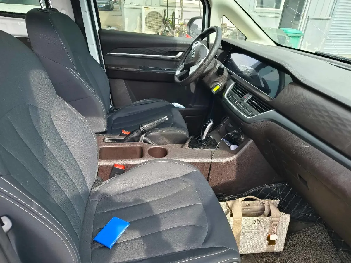 2023 BAW RuiSheng Trump M7 BEV 41.86KWH,autocango,china used car exporter,china ev exporter,chinese used car exporter,chinese used ev exporter