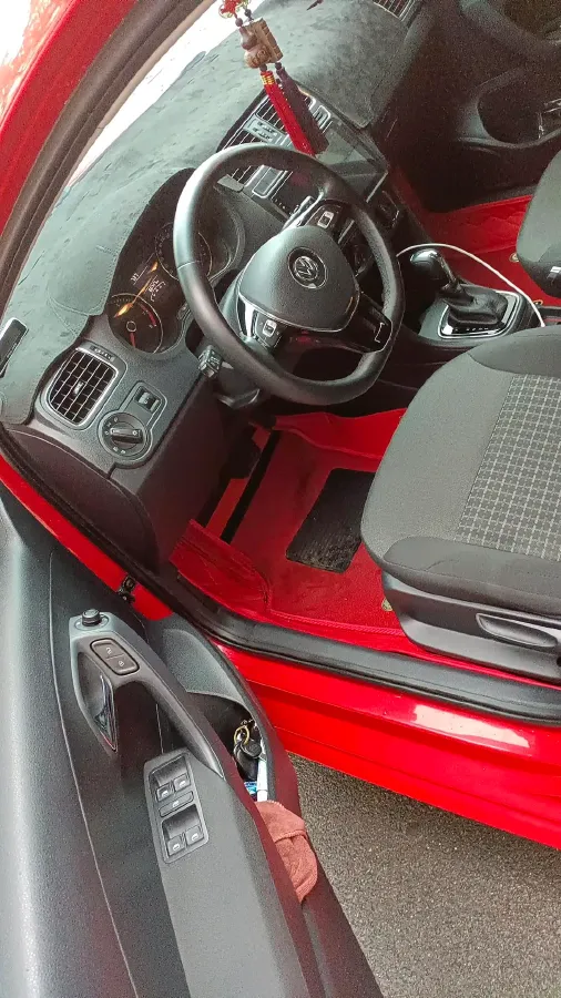 2016 Volkswagen Polo 1.6L 110HP L4 6AT,autocango,china used car exporter,china ev exporter,chinese used car exporter,chinese used ev exporter