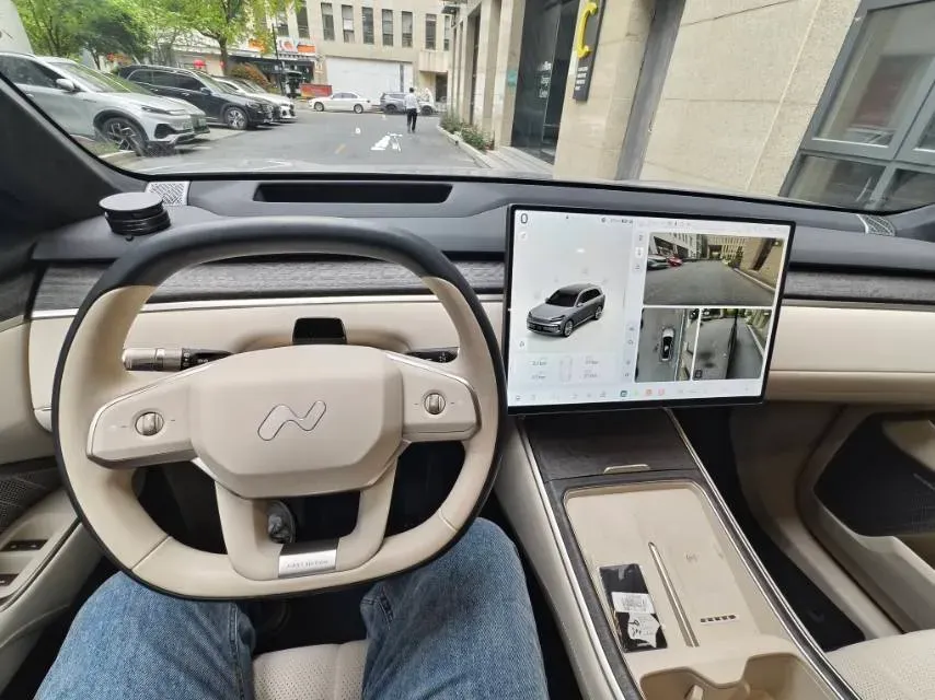 2025 ONVO L90 BEV,autocango,china used car exporter,china ev exporter,chinese used car exporter,chinese used ev exporter