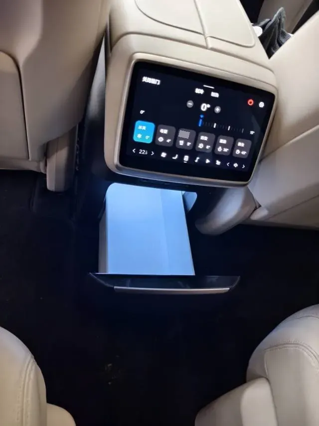 2025 ONVO L90 BEV,autocango,china used car exporter,china ev exporter,chinese used car exporter,chinese used ev exporter