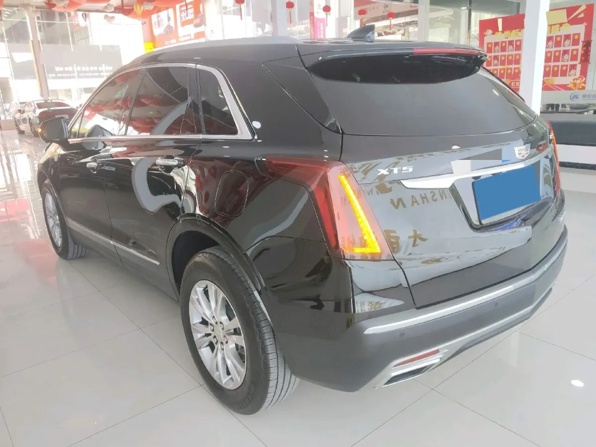 2023 Cadillac XT5 2.0T 237HP L4 9AT,autocango,china used car exporter,china ev exporter,chinese used car exporter,chinese used ev exporter