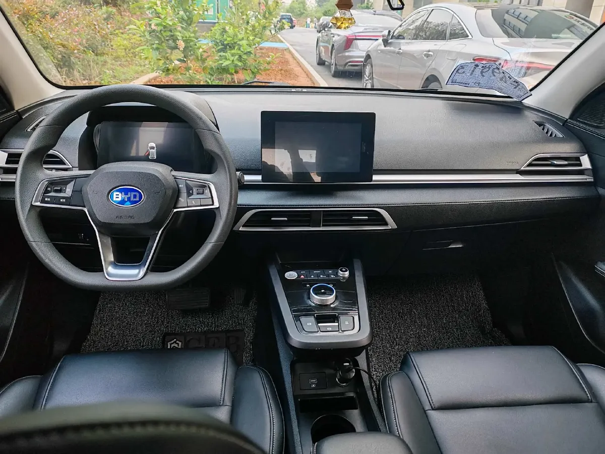 2019 BYD e2 BEV 35.2KWH,autocango,china used car exporter,china ev exporter,chinese used car exporter,chinese used ev exporter