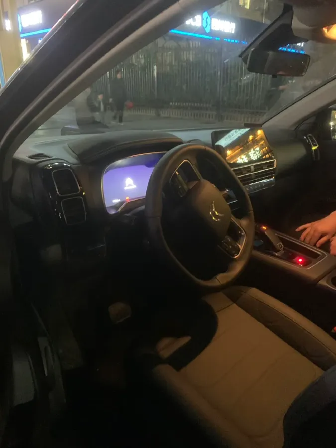 2023 Citroen C5 Aircross 1.6T 175HP L4 8AT,autocango,china used car exporter,china ev exporter,chinese used car exporter,chinese used ev exporter