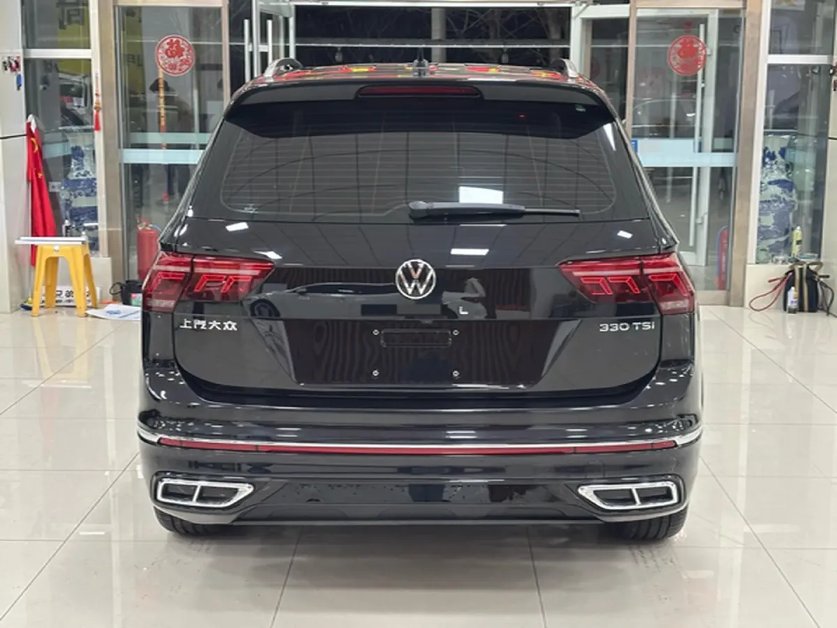 2024 Volkswagen Tiguan L 2.0T 186HP L4 7DCT,autocango,china used car exporter,china ev exporter,chinese used car exporter,chinese used ev exporter