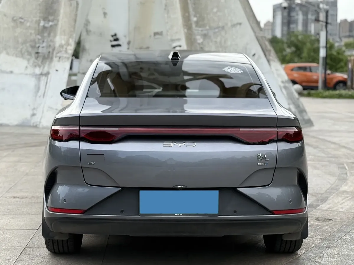 2025 BYD QinL BEV,autocango,china used car exporter,china ev exporter,chinese used car exporter,chinese used ev exporter