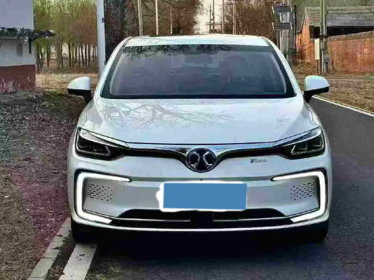 2018 BeiJing Auto EU5 BEV 53.66KWH,autocango,china used car exporter,china ev exporter,chinese used car exporter,chinese used ev exporter