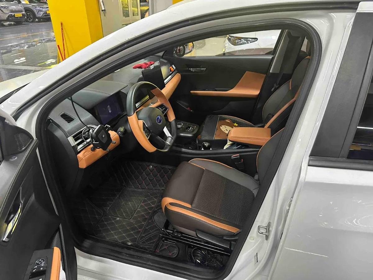 2021 Geely Azkarra 1.8T 184HP L4 7DCT,autocango,china used car exporter,china ev exporter,chinese used car exporter,chinese used ev exporter